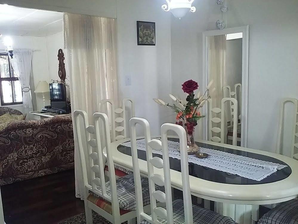 Pousada Hospedagem Rose'S Canela Esterno foto