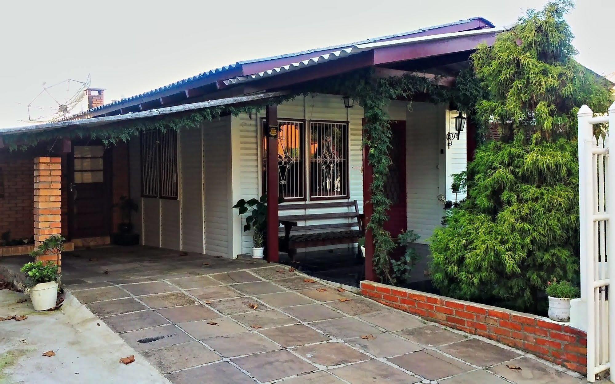 Pousada Hospedagem Rose'S Canela Esterno foto